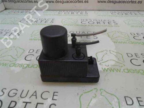 Used Central lock pump Central lock pump MERCEDES-BENZ C-CLASS (W203) C 270 CDI (203.016) (170 hp) 14026674 14026674