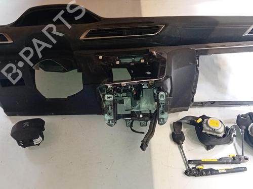 Used Airbag Kit PEUGEOT 3008 II SUV (MC_, MR_, MJ_, M4_) [2016-2026]  32327813