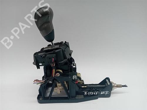 Used Gear lever Gear lever MERCEDES-BENZ A-CLASS (W168) A 190 (168.032, 168.132) (125 hp) 40239781 40239781