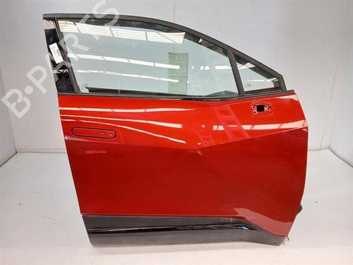 right-front-door-toyota-c-hr-_x1_-2016-33676810 main image