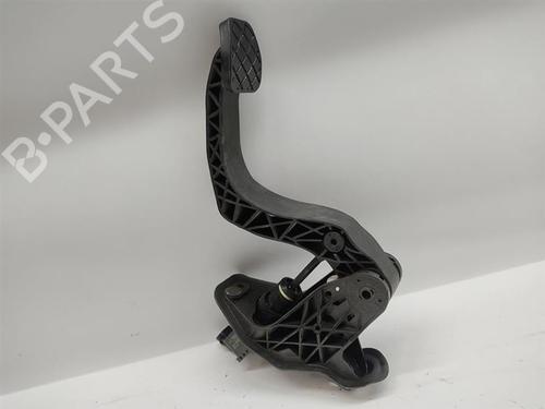 Used Clutch pedal Clutch pedal 30792300 30792300