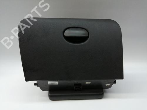 Used Glove box CITROËN C2 (JM_) 1.4 HDi (68 hp) 30533326