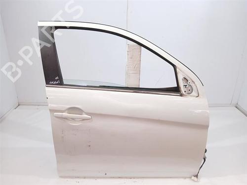 right-front-door-mitsubishi-asx-ga_w_-2009-38110081 main image