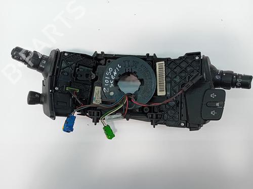 Used Headlight switch Headlight switch 36864232 36864232