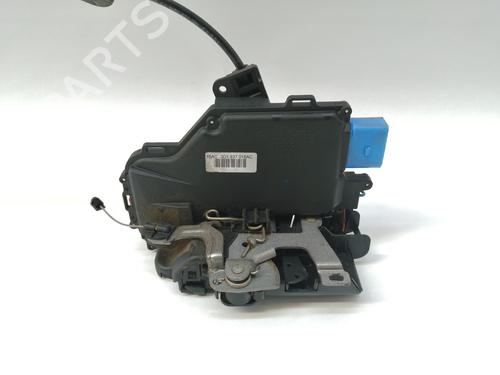Høyre foran lås VW GOLF PLUS V (5M1, 521) 1.9 TDI (105 hp) 10691645