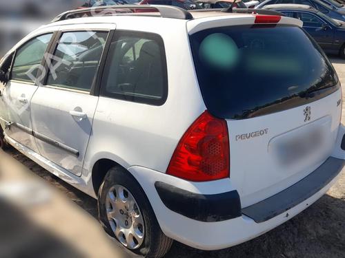 Left taillight PEUGEOT 307 (3A/C) 1.6 16V | BP30467495C34 