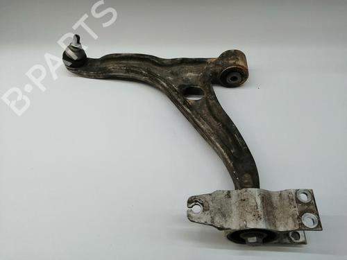 Used Left front suspension arm MERCEDES-BENZ CLA Shooting Brake (X118) CLA 200 (118.687) (163 hp) 30567993