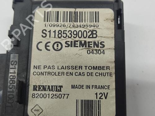 Other RENAULT SCÉNIC II (JM0/1_) | BP30927711O1