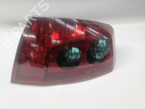 Used Right taillight PEUGEOT 407 (6D_) 2.0 (6DRFNB, 6DRFNE) (136 hp) 29633206