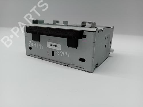 Used Radio Radio 37032696 37032696