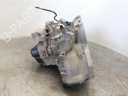 Gearbox OPEL CORSA E (X15) 1.4 (08, 68) | BP32204743M3 - Image 3