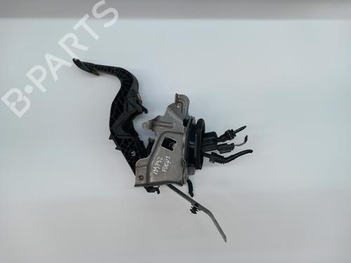 Clutch pedal FORD FOCUS IV (HN)  | BP29546870I13 