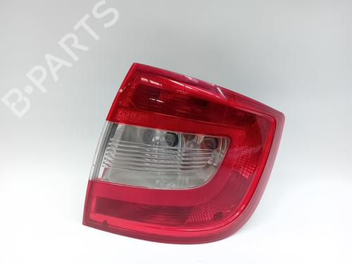 Used Right taillight SKODA RAPID (NH3, NK3, NK6) 1.6 TDI (105 hp) 27635435