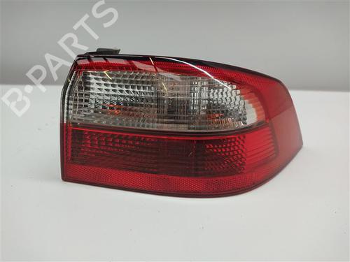 Used Right taillight Right taillight RENAULT LAGUNA II (BG0/1_) 1.8 16V (BG0B, BG0M) (120 hp) 21499518 21499518