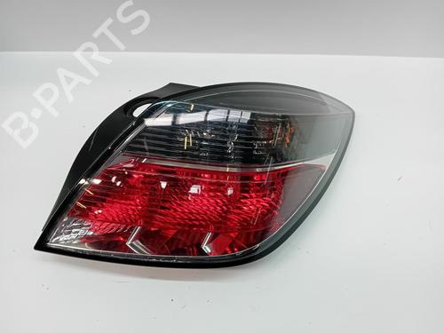 Used Right taillight Right taillight OPEL ASTRA H (A04) 1.7 CDTI (L48) (100 hp) 35736804 35736804