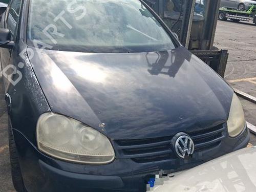 Brugte VW GOLF V (1K1) 1.6 4985464
