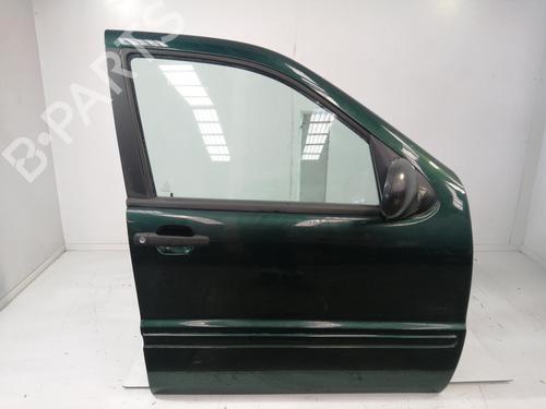 Used Right front door MERCEDES-BENZ M-CLASS (W163) ML 270 CDI (163.113) (163 hp) 19407245