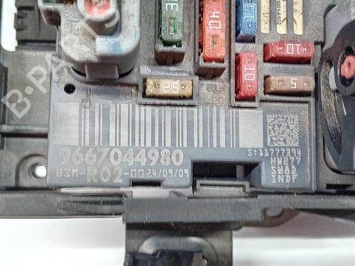 Fuse box CITROËN C5 III Break (RW_) | BP37236572E1 - Image 3