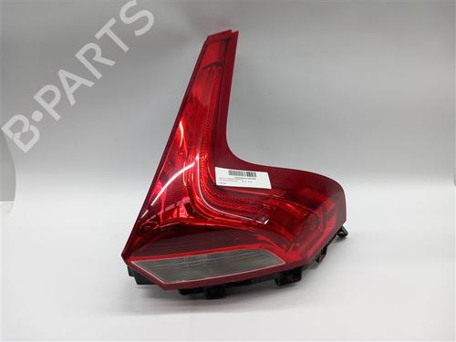 Used Right taillight Right taillight VOLVO V40 Hatchback (525) D2 (120 hp) 27160203 27160203