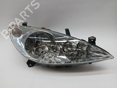 Used Right headlight Right headlight PEUGEOT 307 SW (3H) 1.6 HDI 110 (109 hp) 38240028 38240028