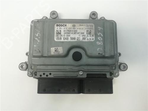 Used Engine control unit (ECU) Engine control unit (ECU) 13209003 13209003