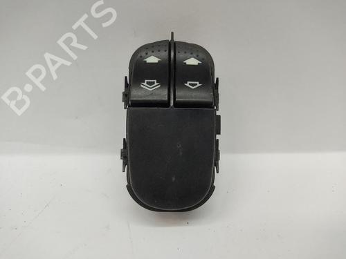 Used Left front window switch FORD FOCUS I (DAW, DBW) 1.6 16V (100 hp) 30166717