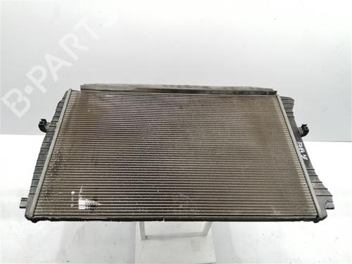 Used Water radiator Water radiator 16579649 16579649