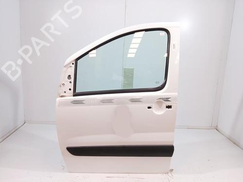 Used Left front door FIAT SCUDO Bus (270_, 272_) 2.0 D Multijet (163 hp) 31017073