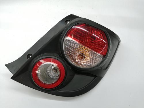 Used Right taillight CHEVROLET AVEO Hatchback (T300) 1.3 D (75 hp) 19395135