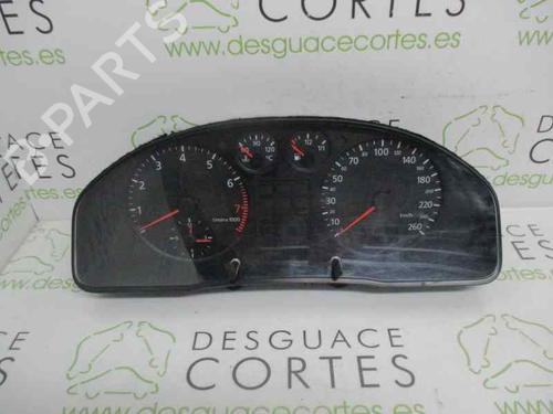 Compteur de vitesse AUDI A4 B5 (8D2) 1.8 (125 hp) 5450907