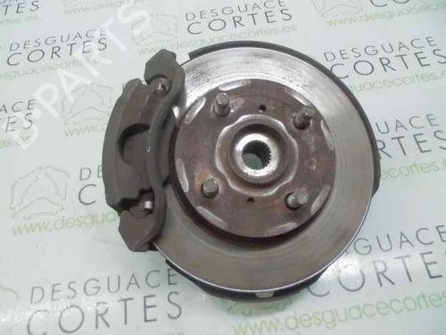 Used Left front steering knuckle TOYOTA YARIS (_P1_) 1.0 (SCP10_, SCP10R) (68 hp) 5469226