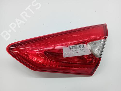 Used Right tailgate light NISSAN PULSAR Hatchback (C13) [2014-2026]  31670462