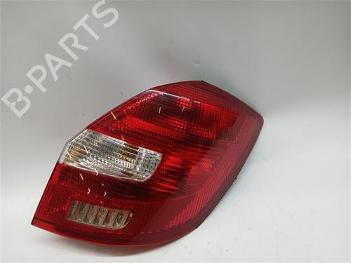 Used Right taillight Right taillight 39624874 39624874