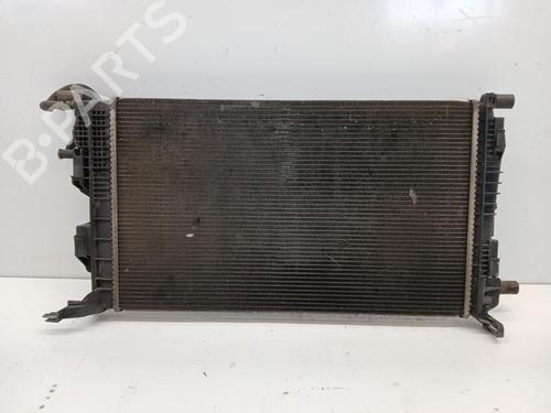 Used Water radiator Water radiator 36910778 36910778
