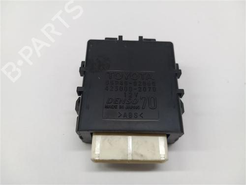 Used Electronic module Electronic module TOYOTA AURIS (_E15_) 1.8 Hybrid (ZWE150_, ZWE150R) (136 hp) 16760365 16760365