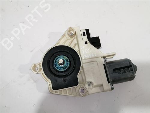 Used Right front window motor Right front window motor SKODA YETI (5L) 1.2 TSI (105 hp) 16583752 16583752