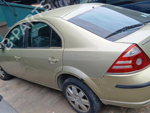 Brugte FORD MONDEO III (B5Y)  2.0 TDCi  4633988