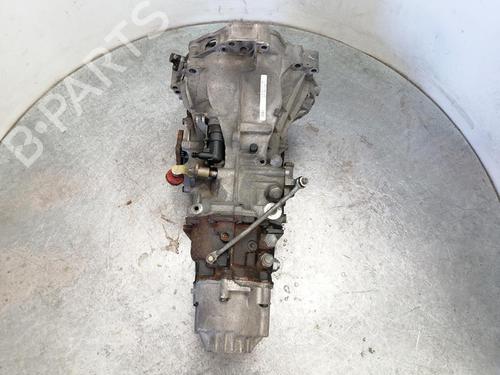 Boîte de vitesses AUDI A4 B7 (8EC) 2.5 TDI (163 hp) 32186402