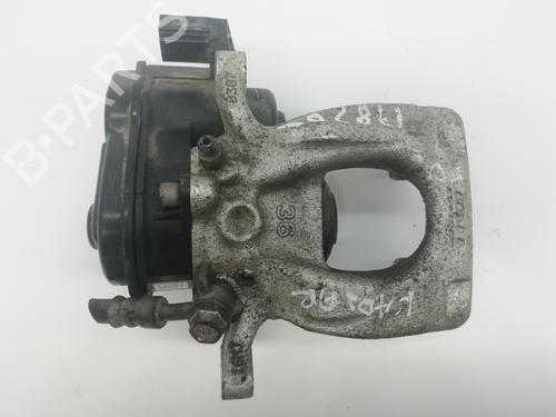 Used Right rear brake caliper RENAULT KADJAR (HA_, HL_) 1.3 TCe 140 (HLNB, HLN1) (140 hp) 13482410