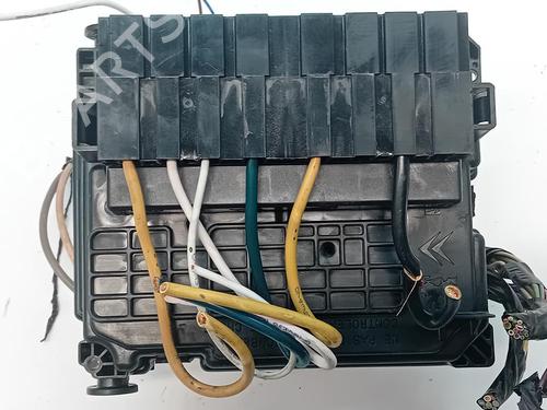Fuse box CITROËN C3 II (SC_) 1.4 HDi 70 (SC8HZC, SC8HR0, SC8HP4) | BP37995041E1 - Image 4