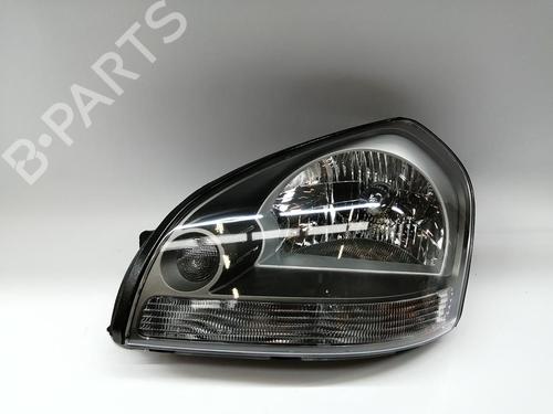 Used Left headlight HYUNDAI TUCSON (JM) 2.0 CRDi (136 hp) 29572731