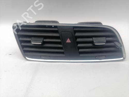 Used Air vent AUDI Q3 (8UB, 8UG) 2.0 TDI quattro (140 hp) 28693649
