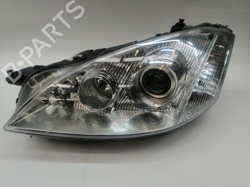 Used Left headlight MERCEDES-BENZ S-CLASS (W221, V221) [2005-2013]  29714823