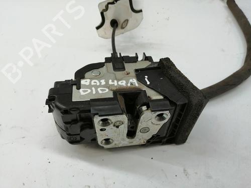 Front right lock NISSAN QASHQAI I (J10, NJ10) | BP30175178C97