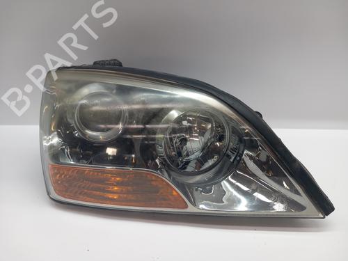 Used Right headlight KIA SORENTO I (JC) 2.5 CRDi (163 hp) 20112997
