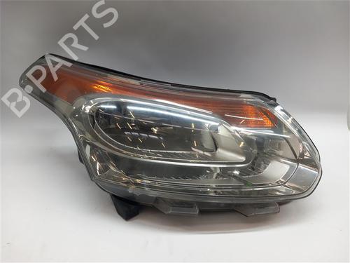 Used Right headlight Right headlight CITROËN C3 Picasso (SH_) 1.6 HDI 90 (92 hp) 40239772 40239772