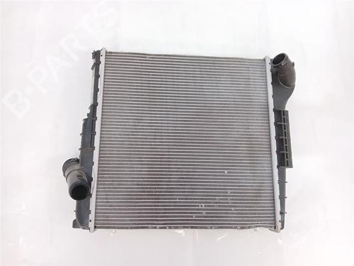 Used Water radiator Water radiator 37181934 37181934