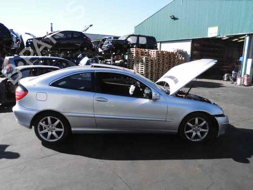 Front wiper motor MERCEDES-BENZ C-CLASS Coupe (CL203) C 200 Kompressor (203.745) | BP5520528M29