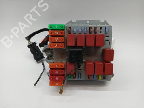 Used Fuse box Fuse box 38414447 38414447