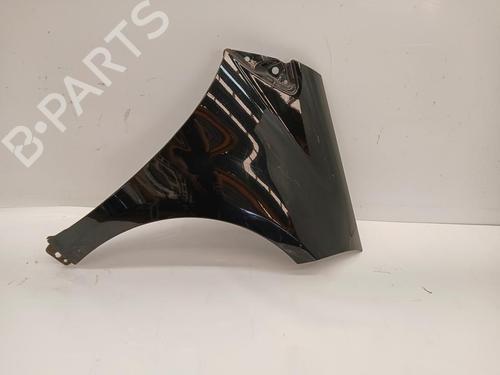 Used Right front fenders Right front fenders 37490840 37490840